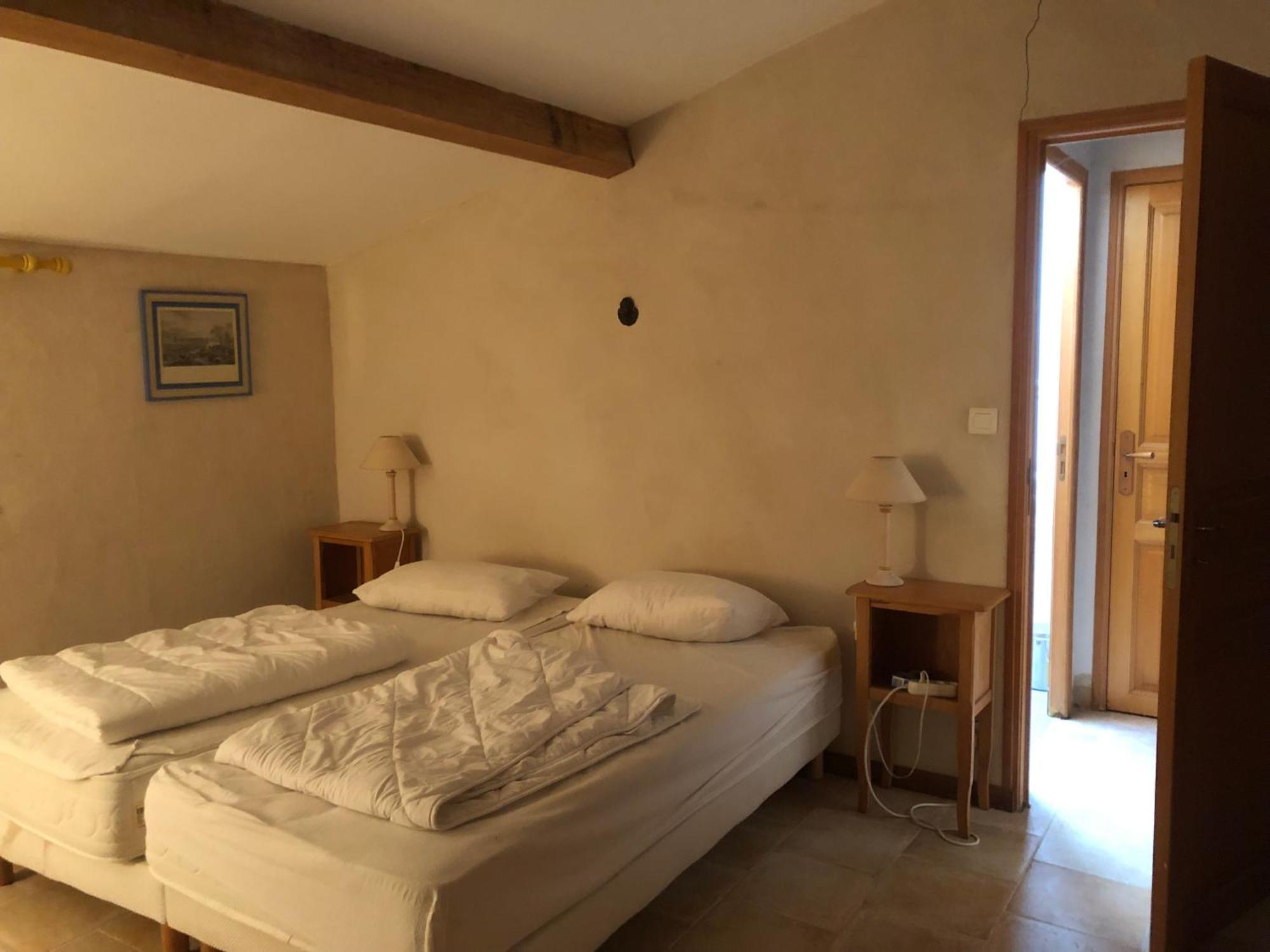 La Vieille Cure, Spa, Wifi A 20 Min Des Plages La Jonchere Exterior photo